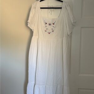 Old Navy Embroidered Maxi Dress
